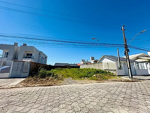 Excelente Terreno com 375m², ao Lado do Parque Aririú. - Terreno em Aririú, Palhoça - Foto 1