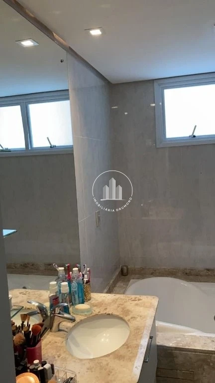 Apartamento em Cacupé, Florianópolis. 3 quartos, 172m². Imagem 13 de 27