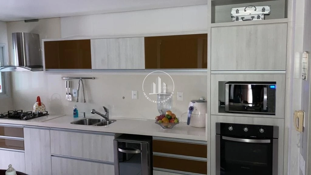 Apartamento em Cacupé, Florianópolis. 3 quartos, 172m². Imagem 19 de 27