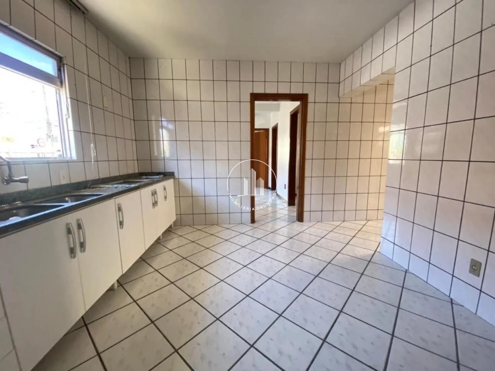 Casa em Kobrasol, São José. 3 quartos, 114m². Imagem 6 de 18