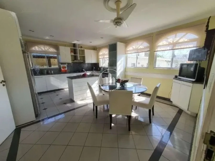 Casa em Jardim Atlântico, Florianópolis. 5 quartos, 420m². Imagem 8 de 25