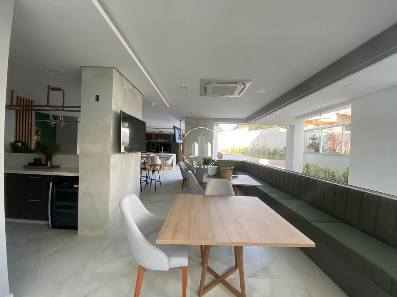 Apartamento em Agronômica, Florianópolis. 3 quartos, 101m². Imagem 11 de 50