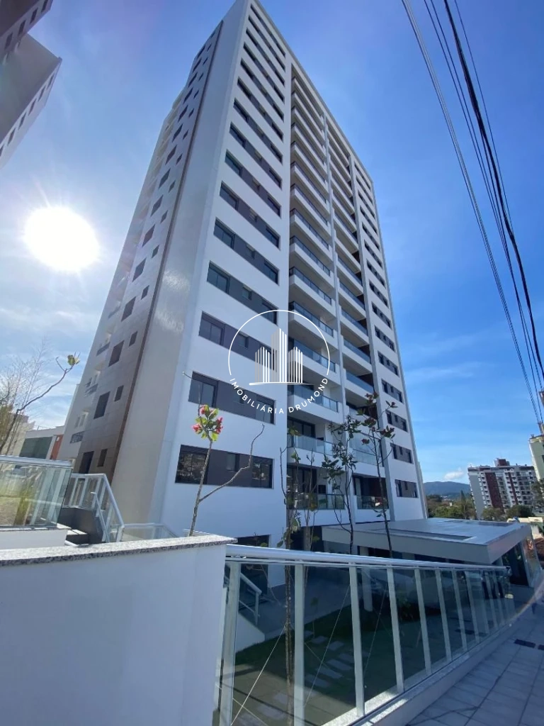 Apartamento em Agronômica, Florianópolis. 3 quartos, 101m². Imagem 24 de 50