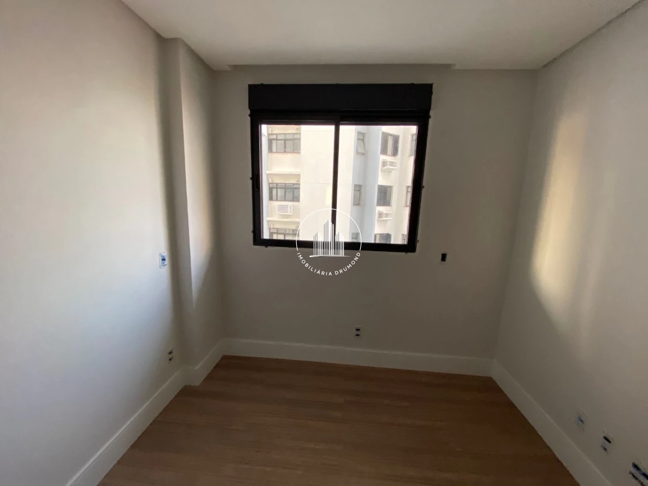 Apartamento em Agronômica, Florianópolis. 3 quartos, 101m². Imagem 4 de 50