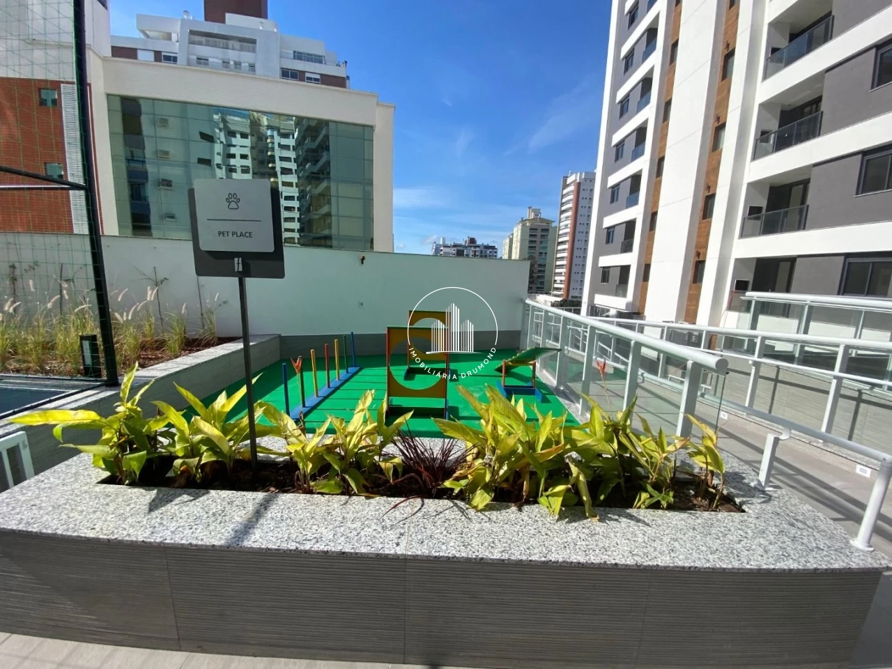 Apartamento em Agronômica, Florianópolis. 3 quartos, 101m². Imagem 35 de 50