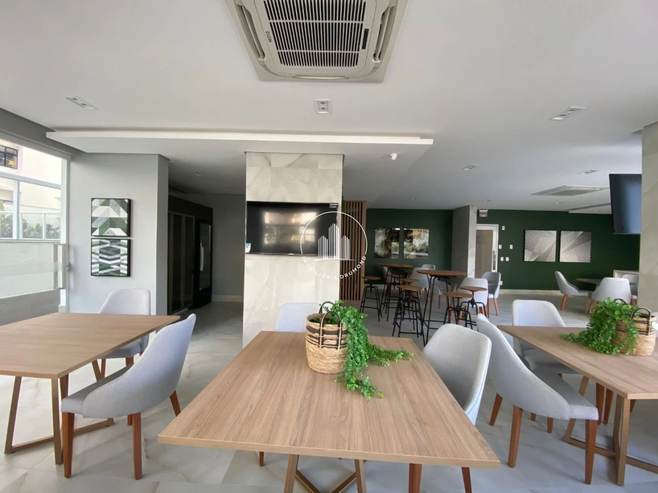 Apartamento em Agronômica, Florianópolis. 3 quartos, 101m². Imagem 38 de 50