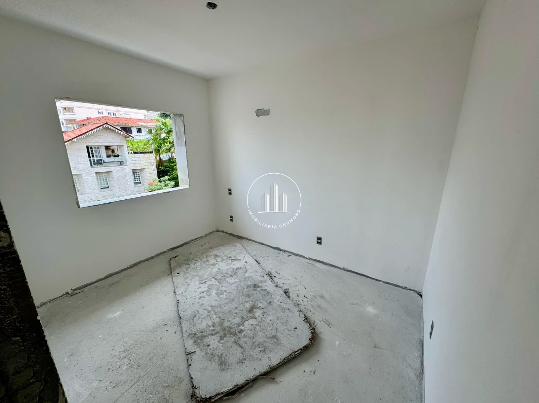 Apartamento em Barreiros, São José. 3 quartos, 86m². Imagem 14 de 21