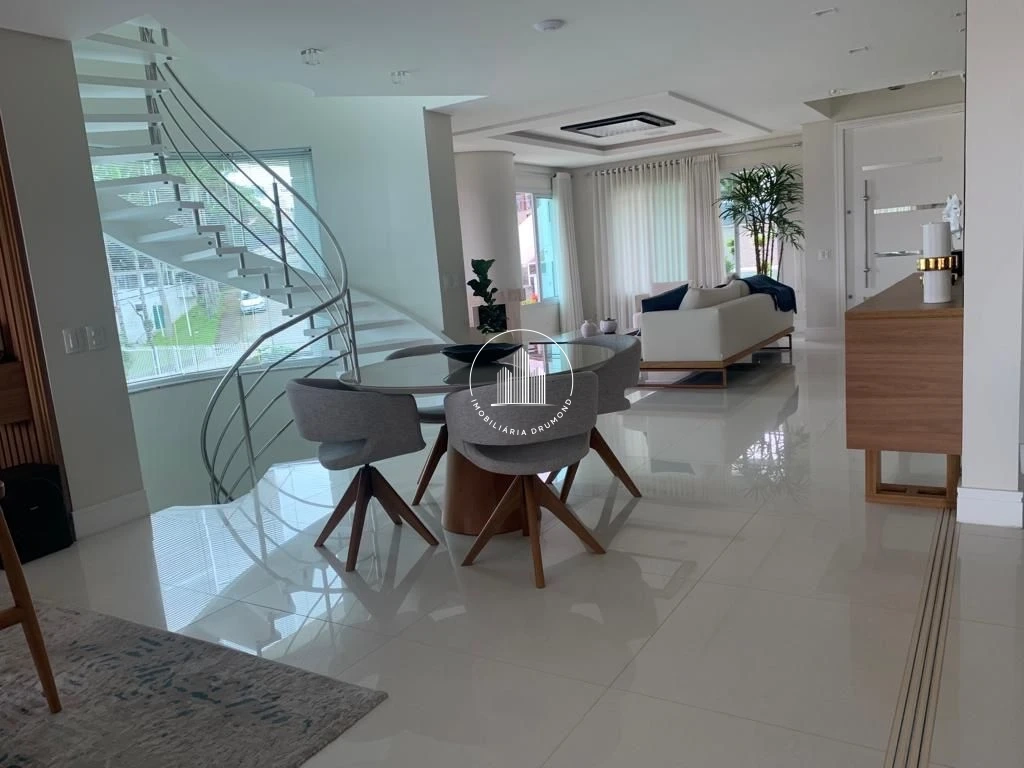 Casa em Itaguaçu, Florianópolis. 4 quartos, 505m². Imagem 7 de 37