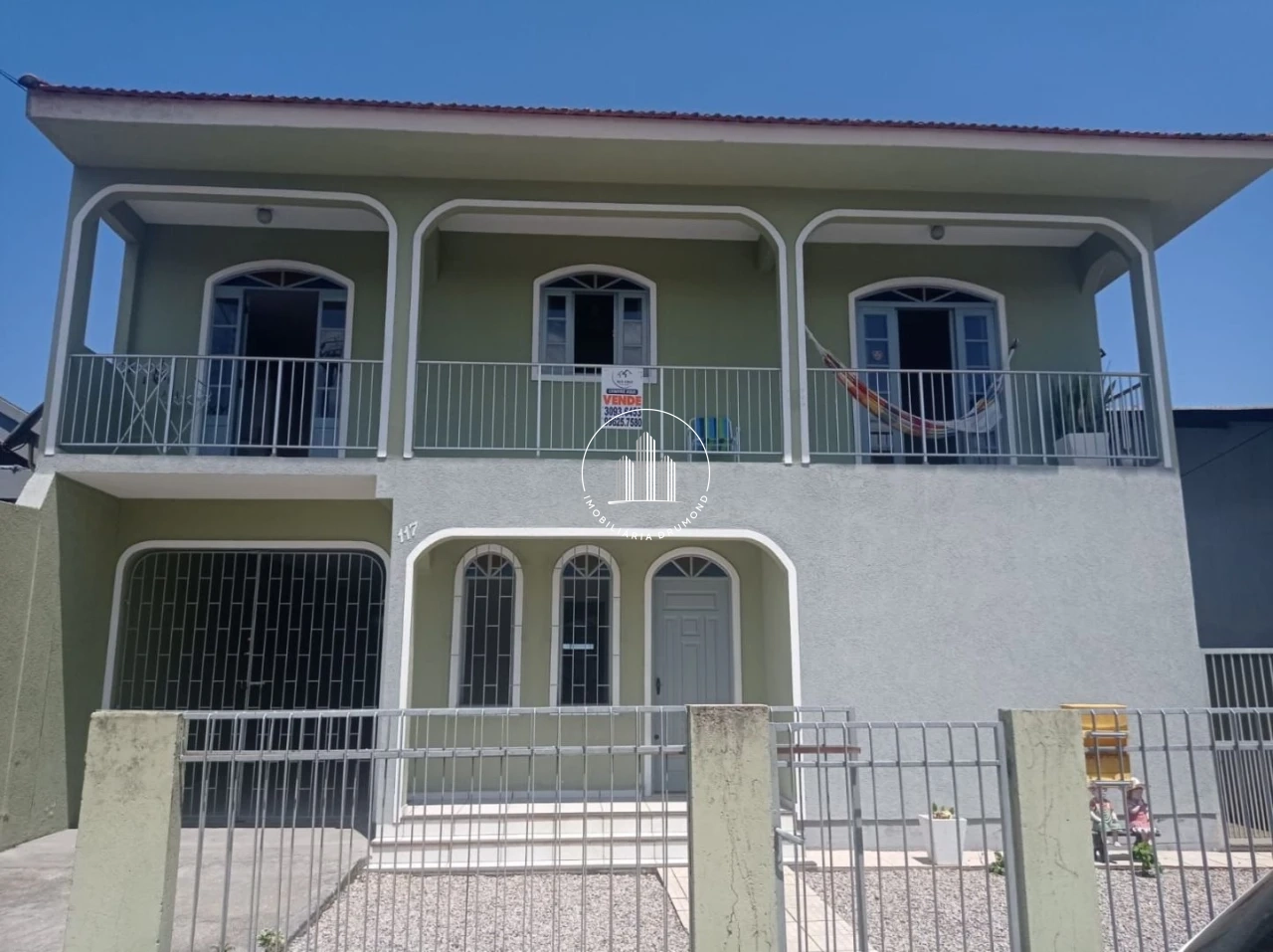 Casa em Passa Vinte, Palhoça. 5 quartos, 300m². Imagem 1 de 35