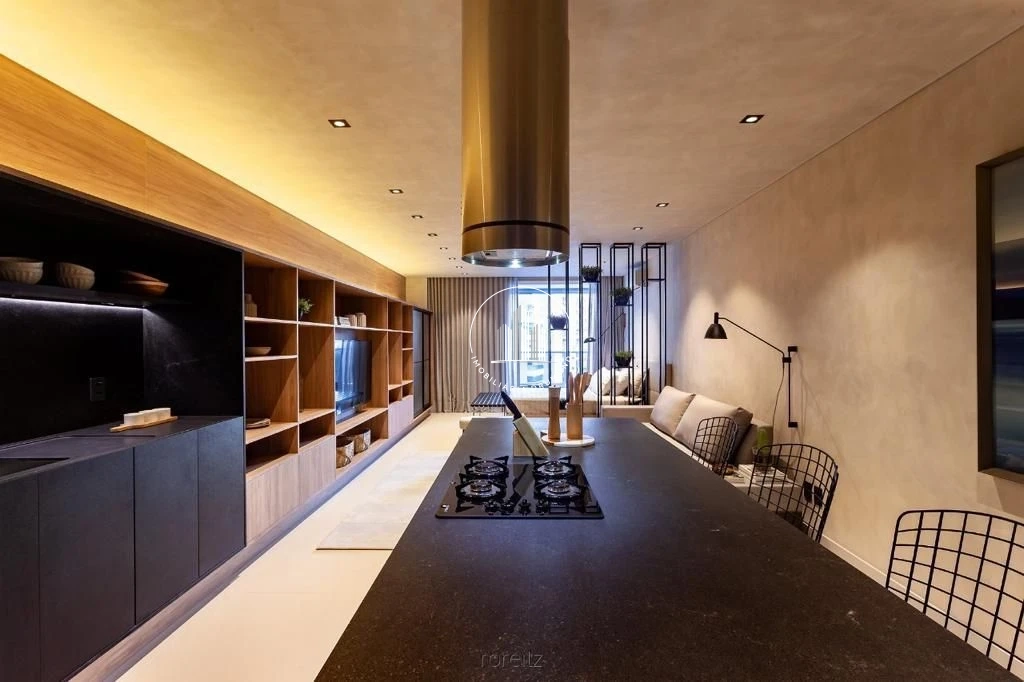 Apartamento em Centro, Florianópolis. 1 quartos, 63m². Imagem 9 de 14