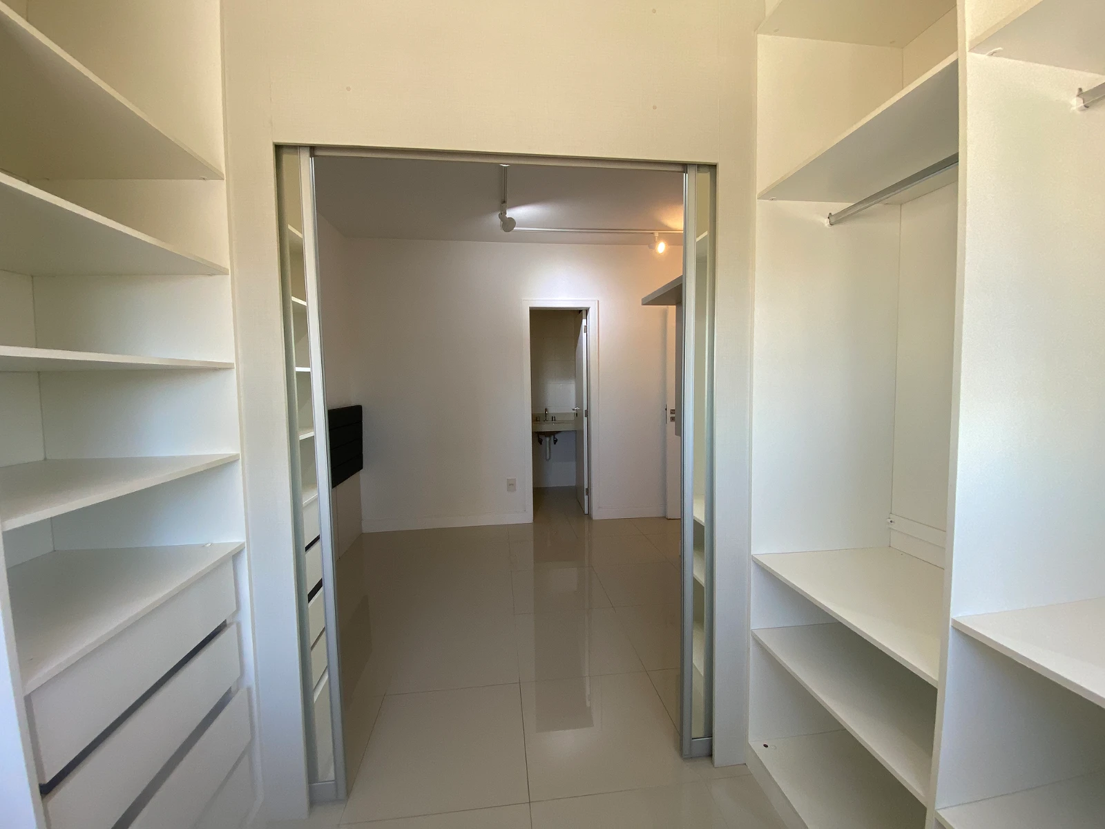 Apartamento em Nossa Senhora do Rosário, São José. 2 quartos, 74m². Imagem 17 de 23
