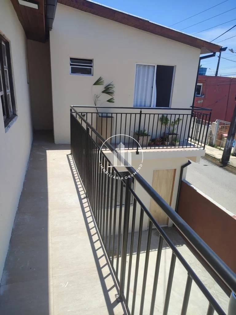 Casa em Serraria, São José. 4 quartos, 140m². Imagem 8 de 18