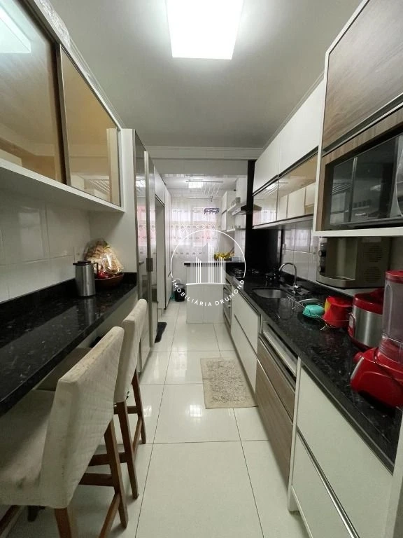 Apartamento em Barreiros, São José. 3 quartos, 104m². Imagem 7 de 42