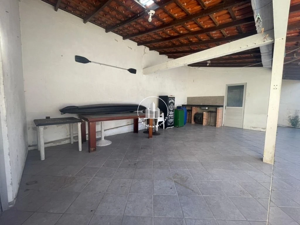 Casa em Ponta de Baixo, São José. 4 quartos, 206m². Imagem 19 de 28