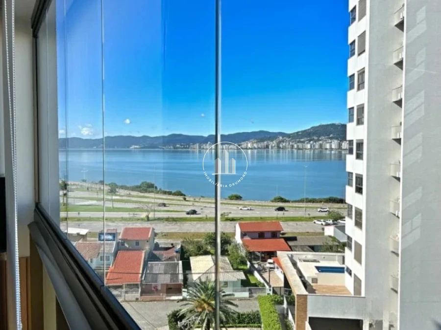 Apartamento em Estreito, Florianópolis. 3 quartos, 111m². Imagem 5 de 37