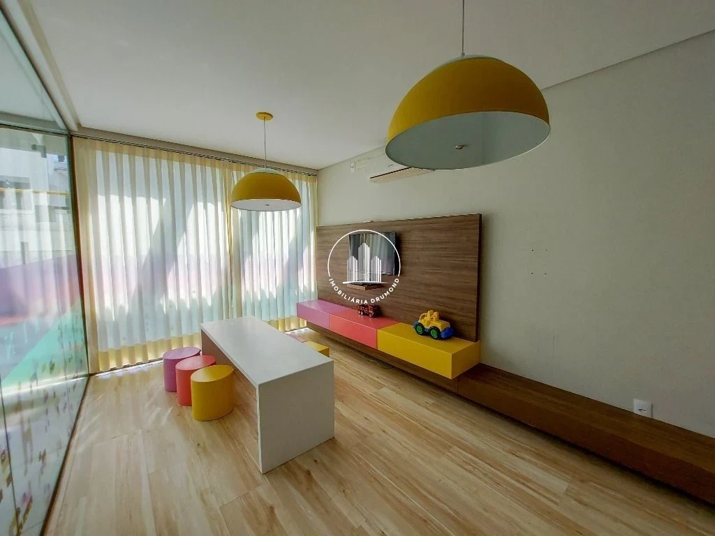 Apartamento em Estreito, Florianópolis. 3 quartos, 111m². Imagem 31 de 37