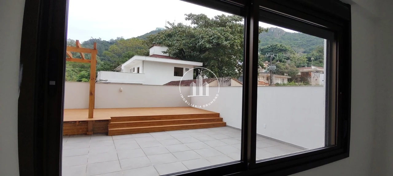 Apartamento em Trindade, Florianópolis. 2 quartos, 143m². Imagem 1 de 40