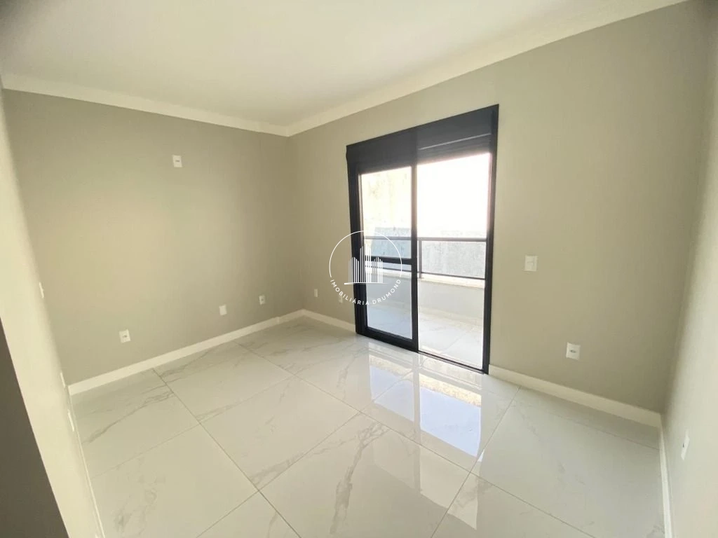 Apartamento em Flor de Nápolis, São José. 2 quartos, 77m². Imagem 2 de 16