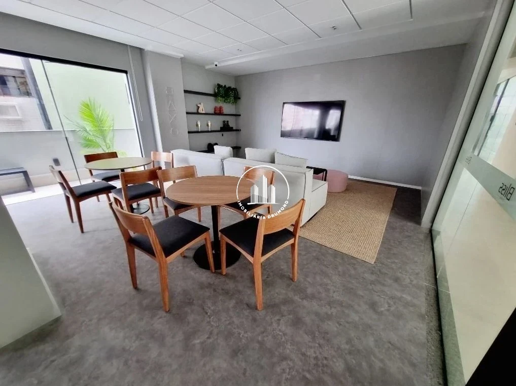 Apartamento em Balneário, Florianópolis. 2 quartos, 75m². Imagem 24 de 27