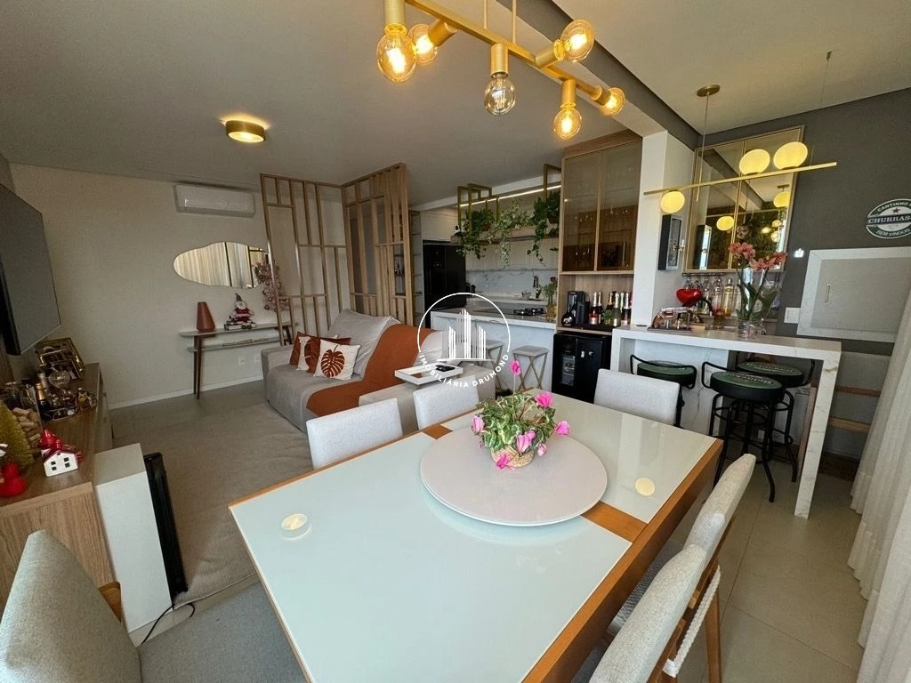 Apartamento em Barreiros, São José. 2 quartos, 90m². Imagem 6 de 27