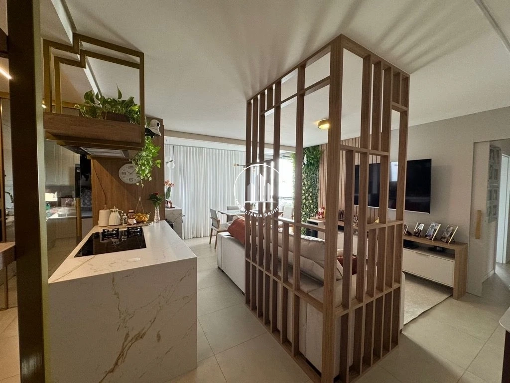 Apartamento em Barreiros, São José. 2 quartos, 90m². Imagem 7 de 27