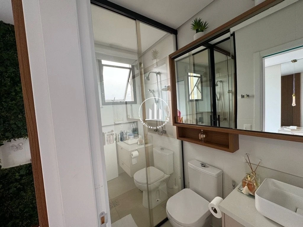 Apartamento em Barreiros, São José. 2 quartos, 90m². Imagem 13 de 27