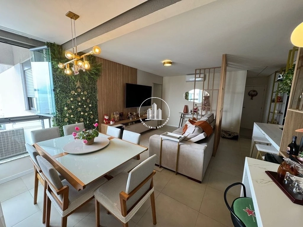 Apartamento em Barreiros, São José. 2 quartos, 90m². Imagem 1 de 27