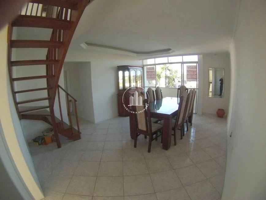 Cobertura em Bom Abrigo, Florianópolis. 4 quartos, 136m². Imagem 4 de 35