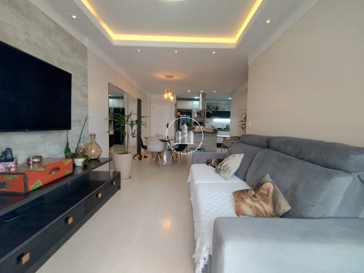 Apartamento em Kobrasol, São José. 3 quartos, 100m². Imagem 3 de 38
