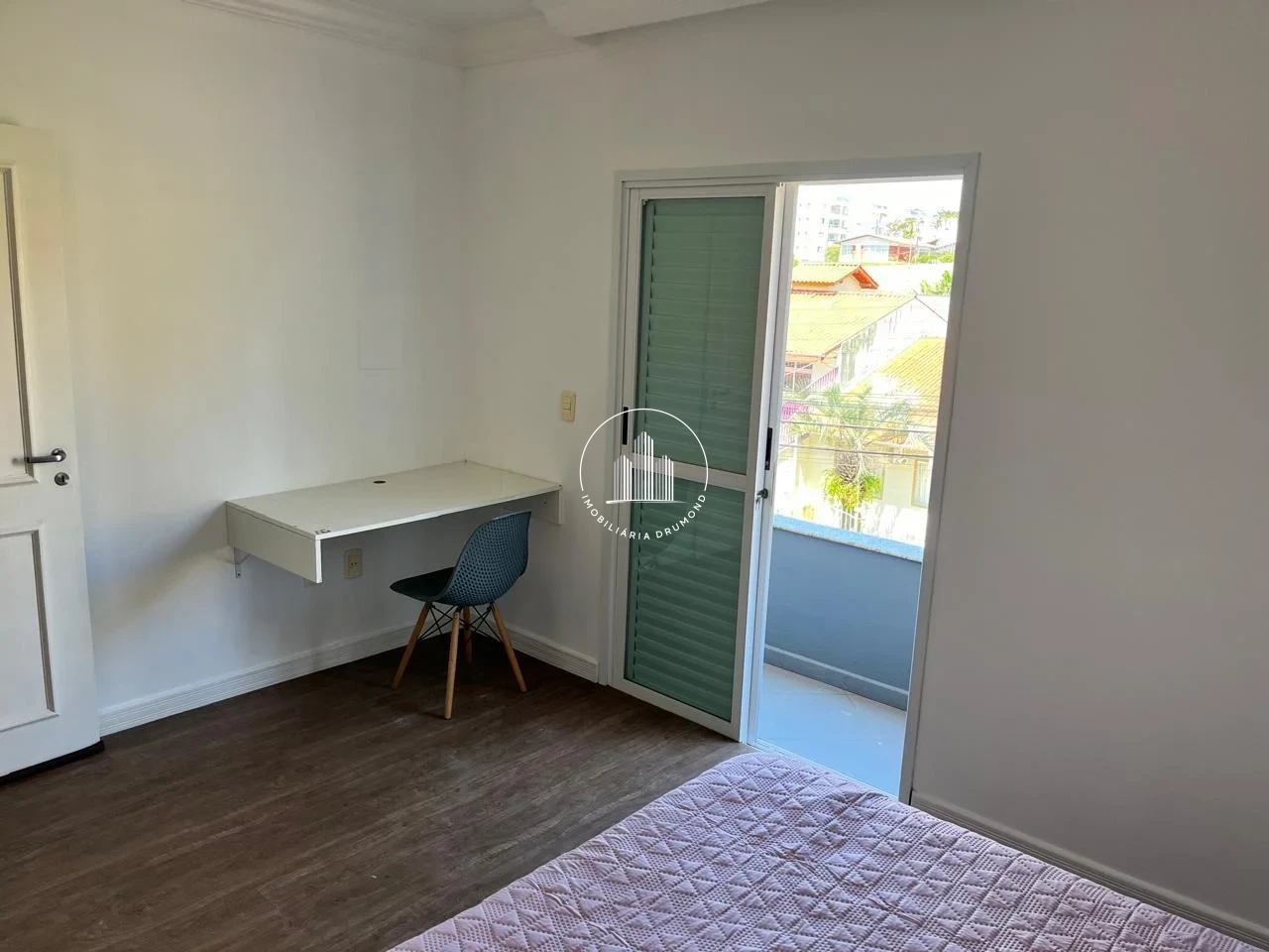 Casa em Estreito, Florianópolis. 4 quartos, 265m². Imagem 24 de 33