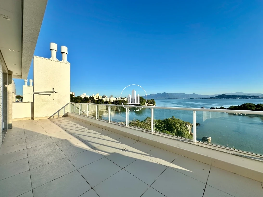 Cobertura em Abraão, Florianópolis. 3 quartos, 220m². Imagem 3 de 33