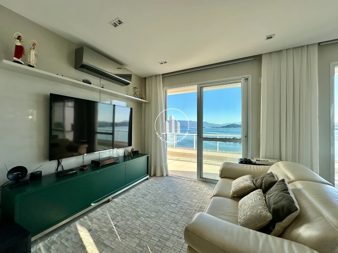 Cobertura em Abraão, Florianópolis. 3 quartos, 220m². Imagem 9 de 33