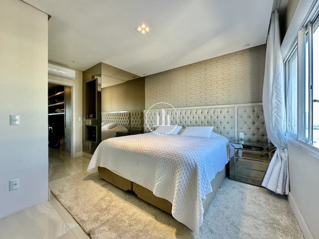 Cobertura em Abraão, Florianópolis. 3 quartos, 220m². Imagem 27 de 33