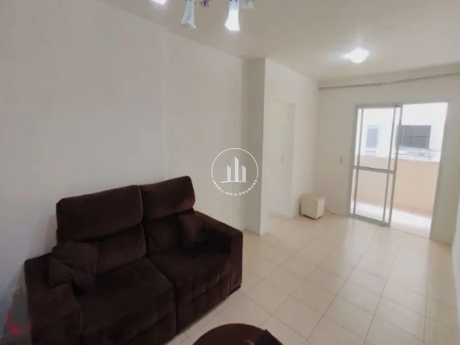 Apartamento em Nossa Senhora do Rosário, São José. 3 quartos, 97m². Imagem 2 de 18