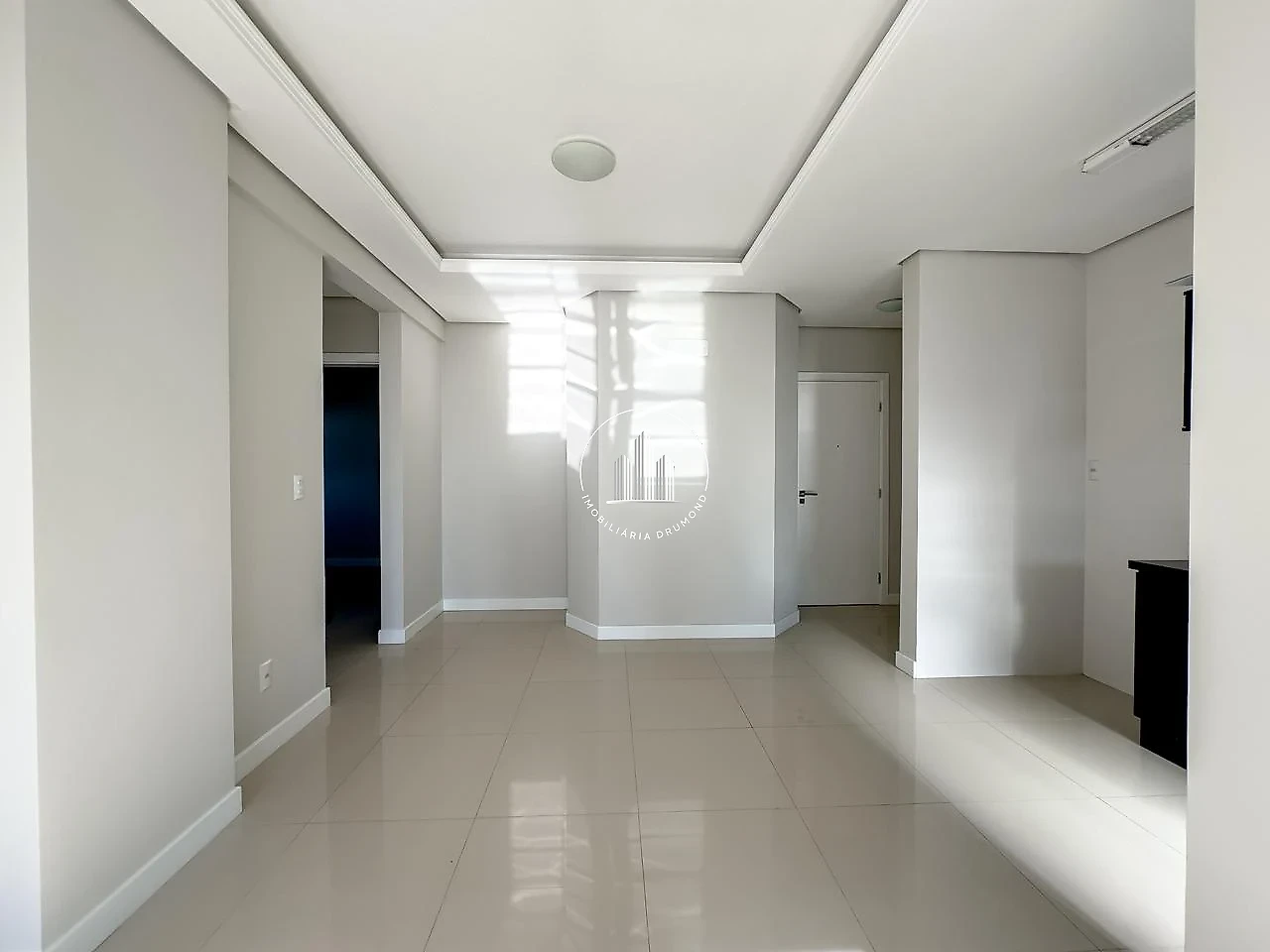 Apartamento em Barreiros, São José. 2 quartos, 65m². Imagem 5 de 30