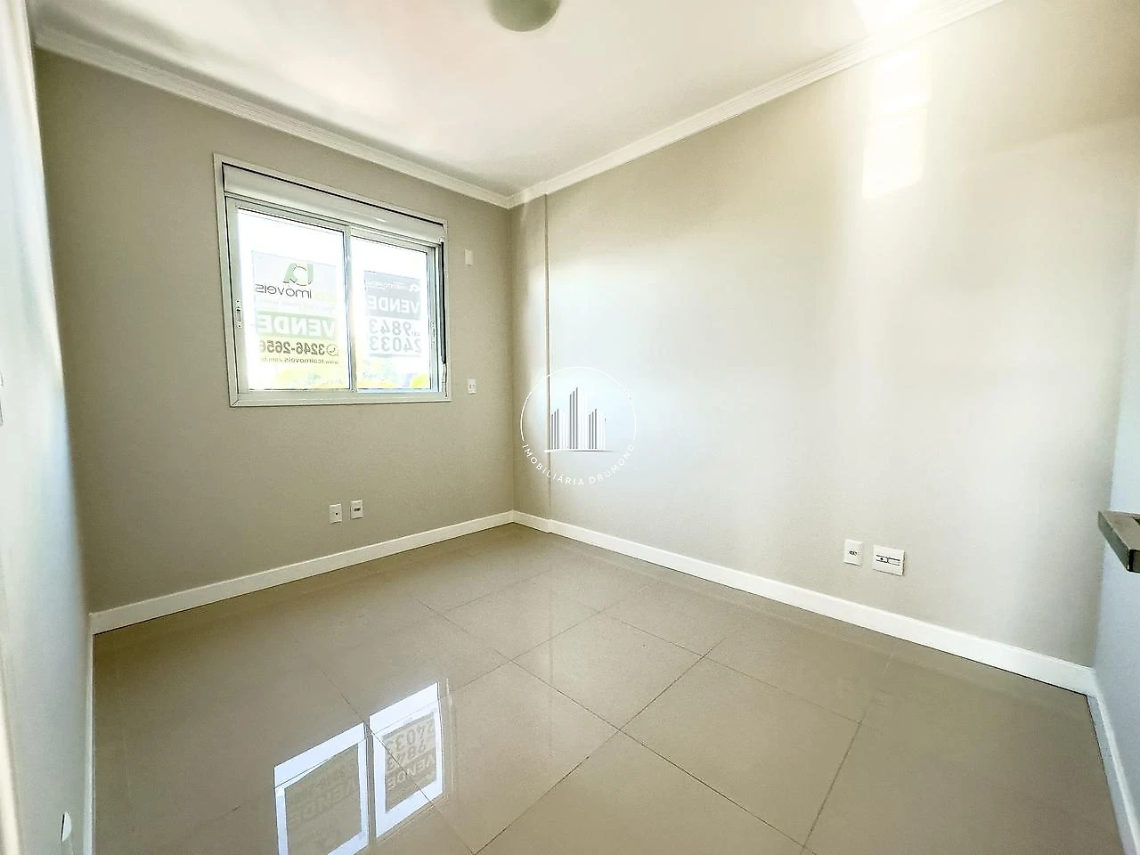Apartamento em Barreiros, São José. 2 quartos, 65m². Imagem 18 de 30