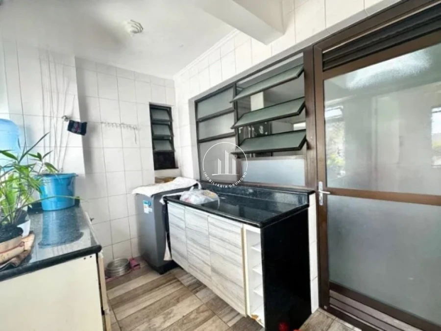 Apartamento em Balneário, Florianópolis. 3 quartos, 116m². Imagem 8 de 21