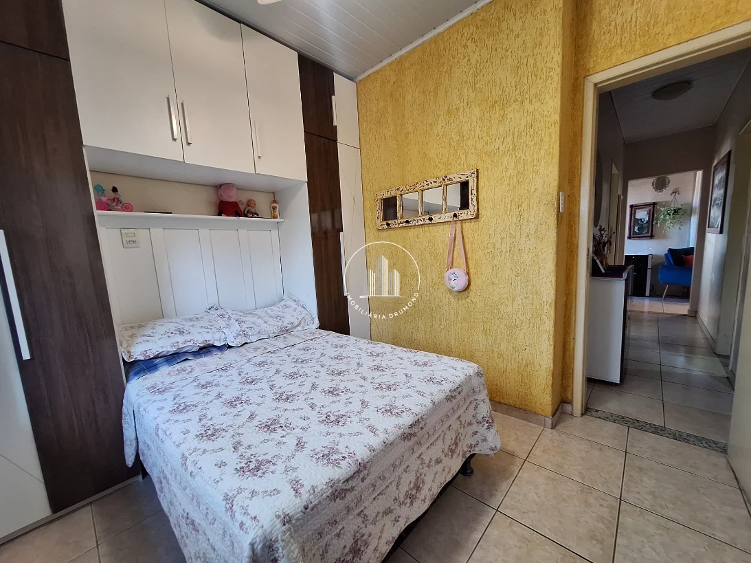 Casa em Ponta de Baixo, São José. 3 quartos, 153m². Imagem 20 de 37