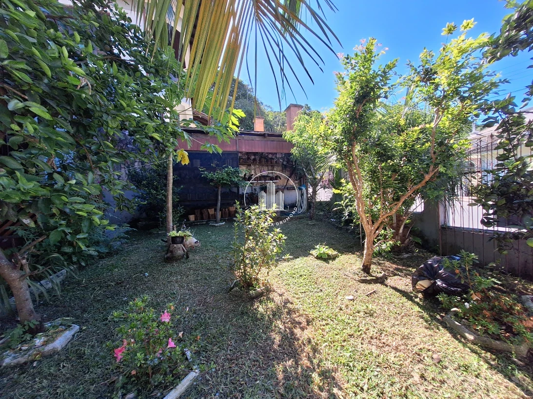 Casa em Ponta de Baixo, São José. 3 quartos, 153m². Imagem 36 de 37