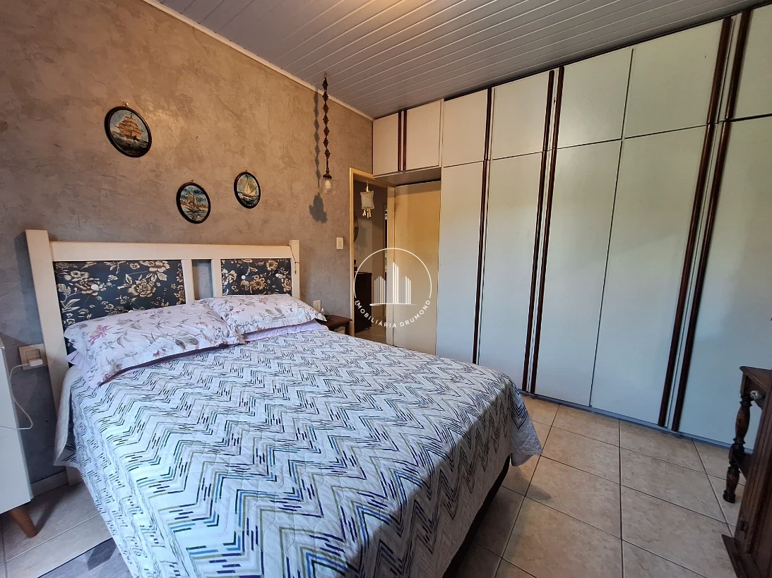 Casa em Ponta de Baixo, São José. 3 quartos, 153m². Imagem 17 de 37