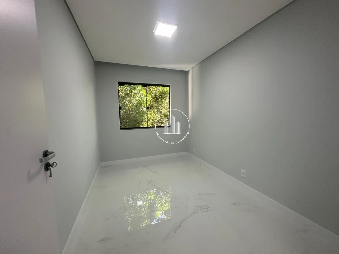 Sobrado Geminado em Forquilhas, São José. 3 quartos, 97m². Imagem 11 de 20