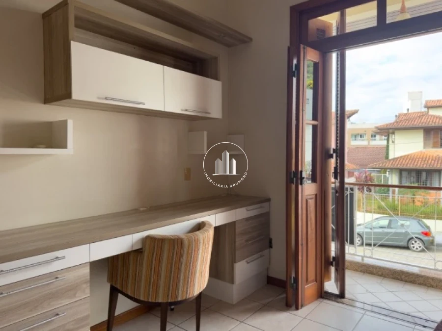 Casa em Córrego Grande, Florianópolis. 5 quartos, 308m². Imagem 21 de 37