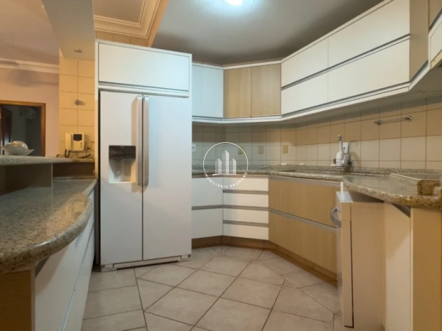 Casa em Córrego Grande, Florianópolis. 5 quartos, 308m². Imagem 7 de 37