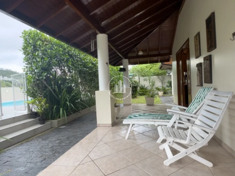 Casa em Córrego Grande, Florianópolis. 5 quartos, 308m². Imagem 11 de 37