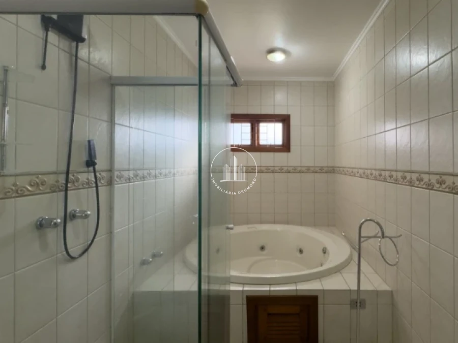 Casa em Córrego Grande, Florianópolis. 5 quartos, 308m². Imagem 32 de 37
