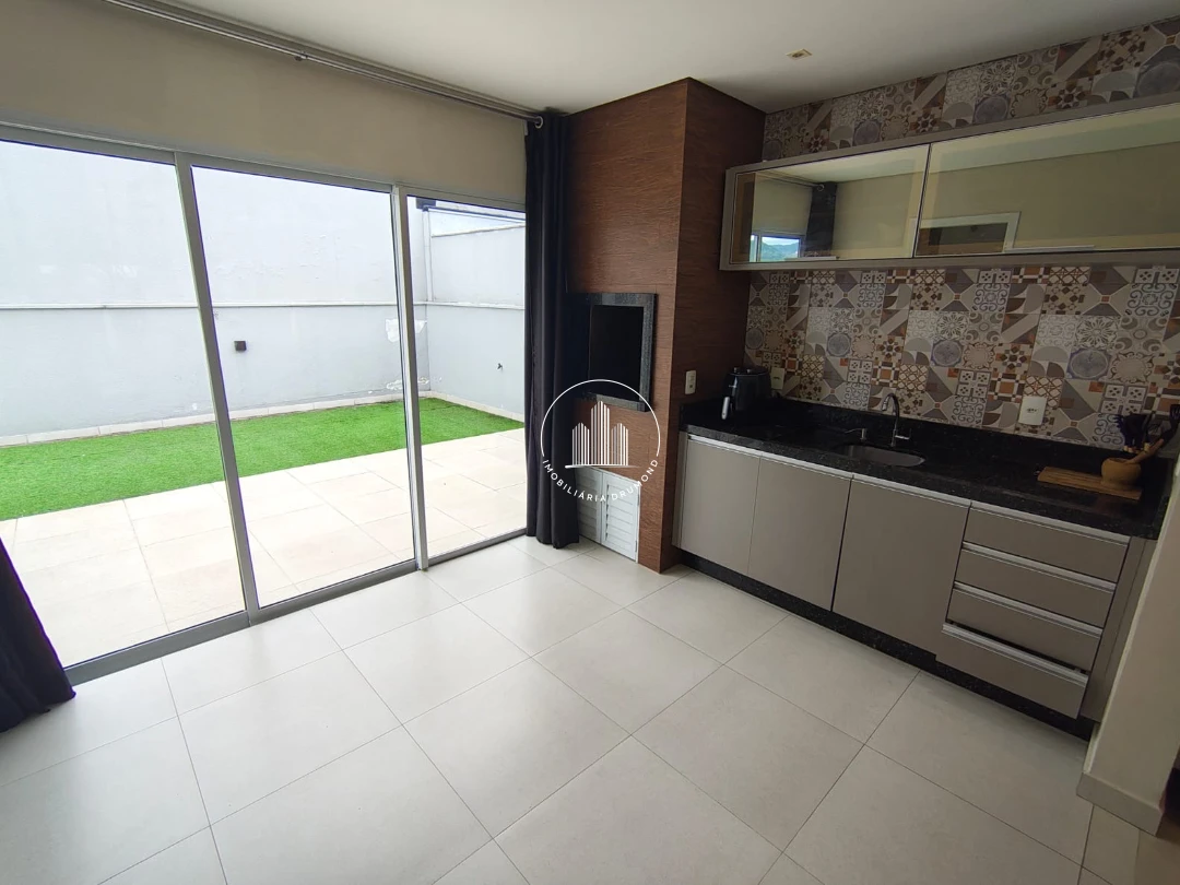 Casa em São Sebastião, Palhoça. 3 quartos, 200m². Imagem 17 de 19