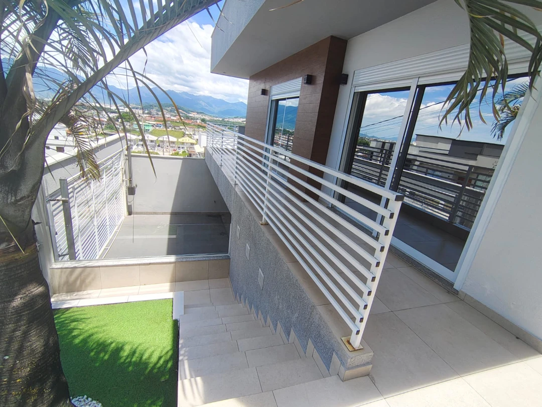 Casa em São Sebastião, Palhoça. 3 quartos, 200m². Imagem 3 de 19