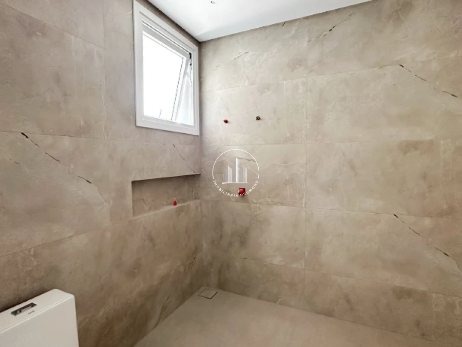 Casa em Pedra Branca, Palhoça. 3 quartos, 263m². Imagem 12 de 15