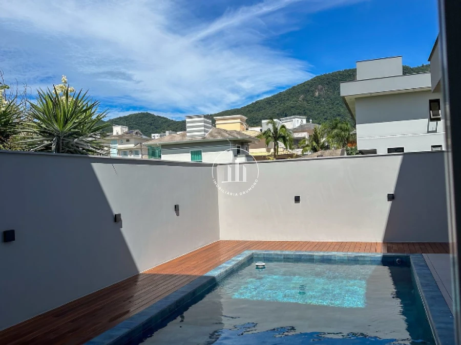 Casa em Pedra Branca, Palhoça. 3 quartos, 263m². Imagem 14 de 15