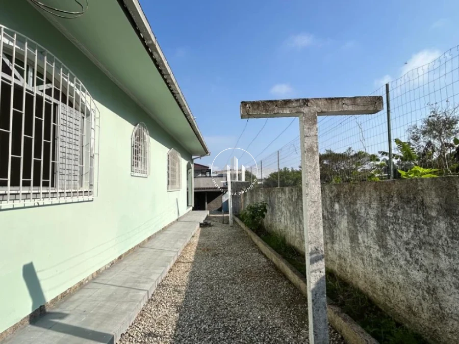 Casa em Fazenda Santo Antônio, São José. 3 quartos, 350m². Imagem 21 de 29